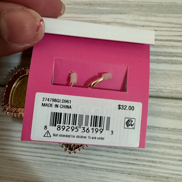 Betsey Johnson Leopard Heart Earrings - Picture 4 of 5